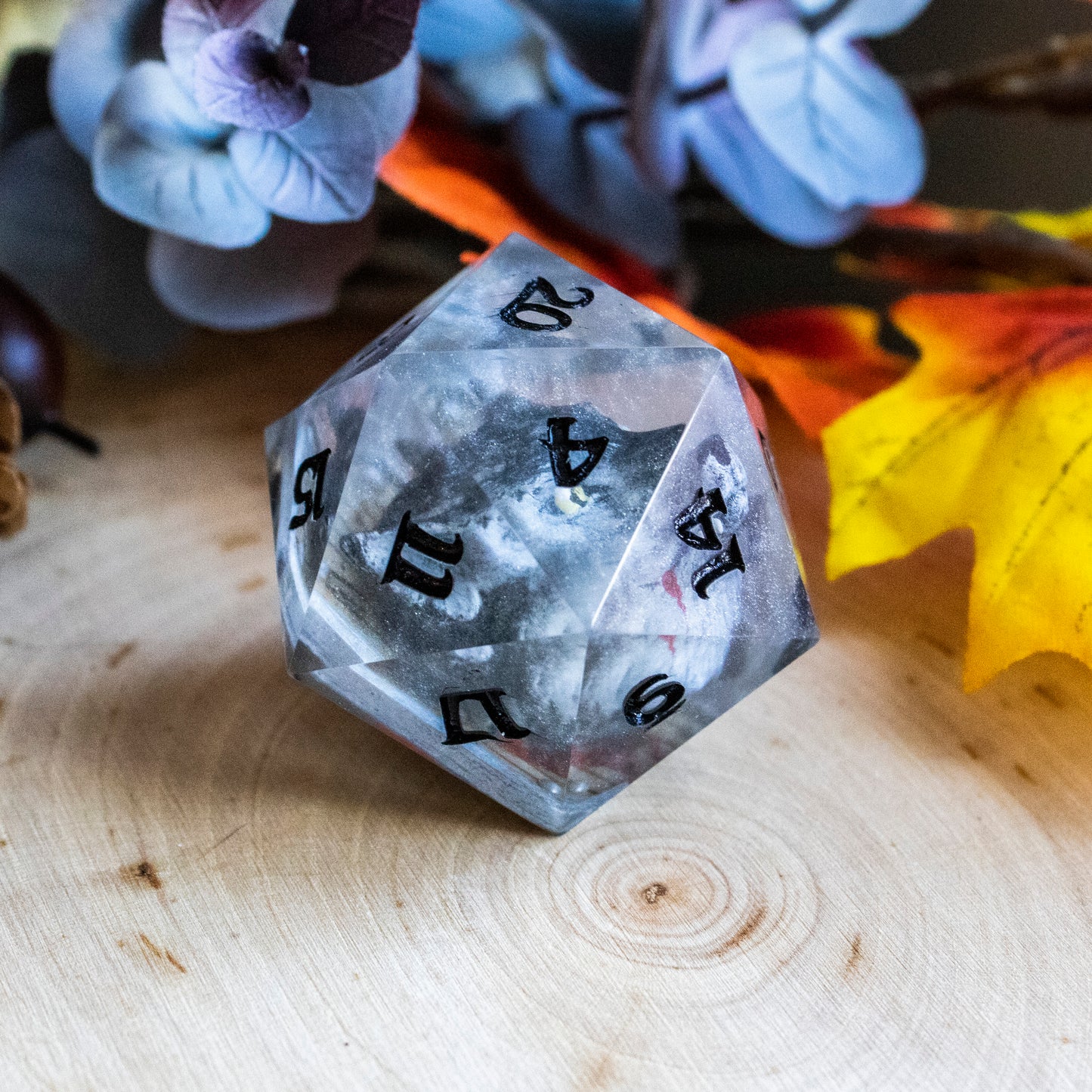 The Grey - Werewolf Head D20