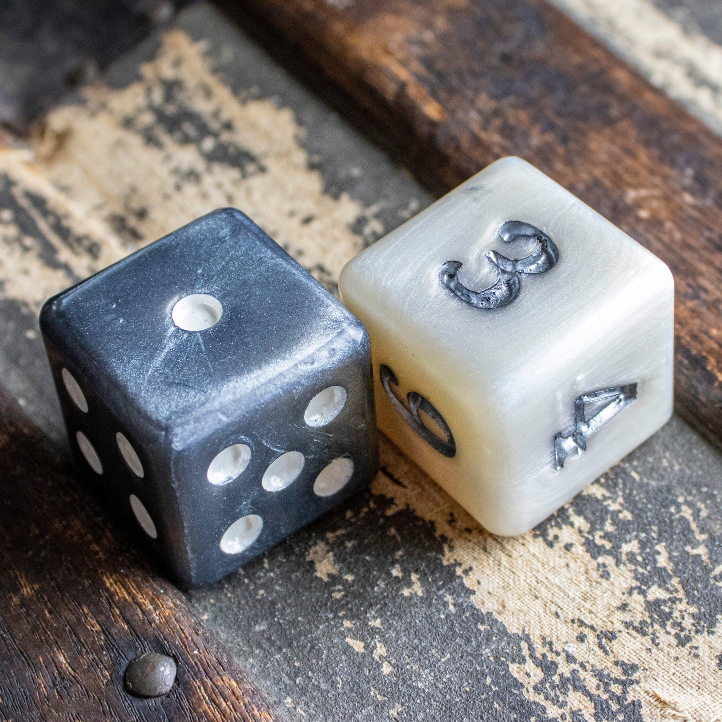 Mirror Gaze - Jumbo D6 Set - Humble Dragon Dice