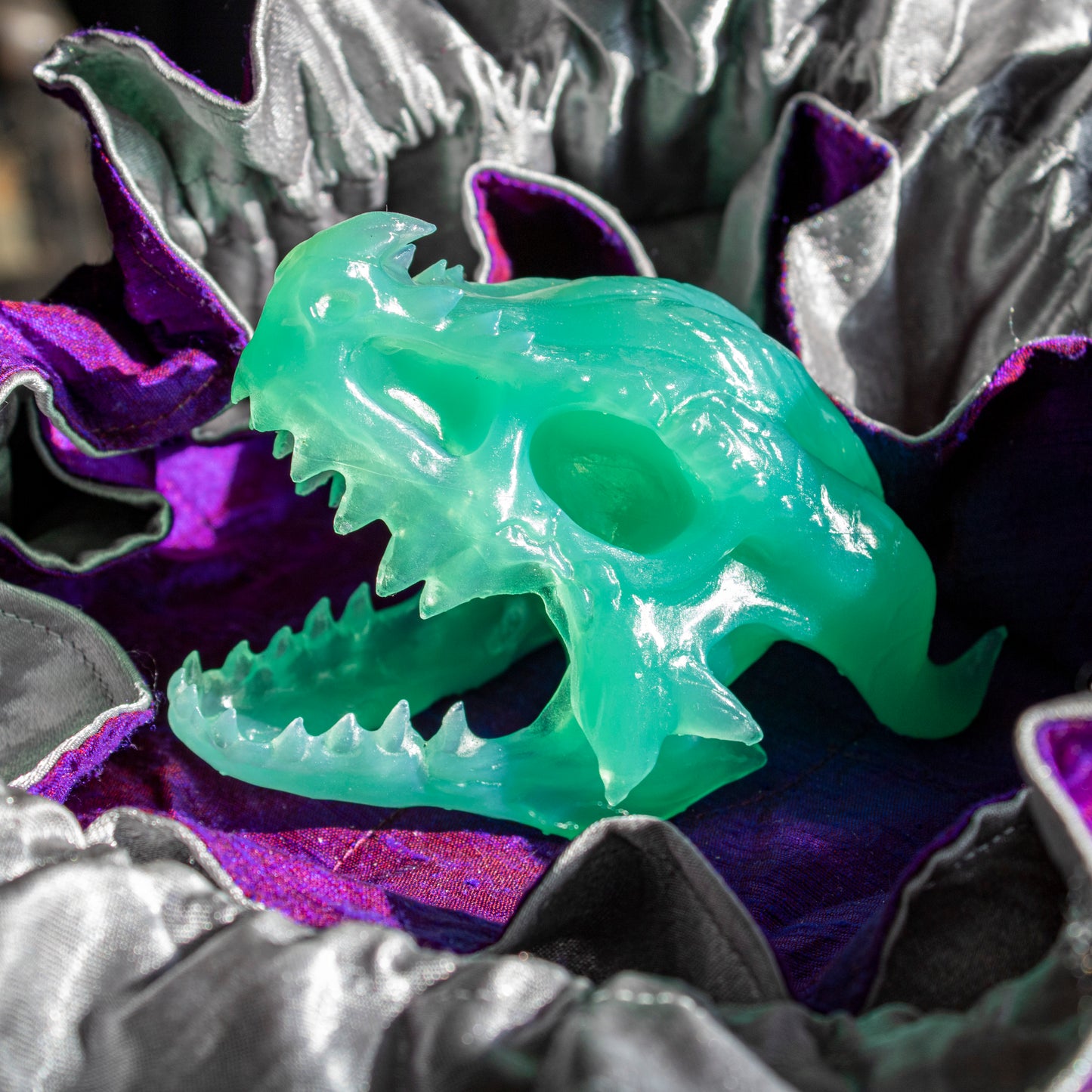 Glacier Jade Elder Dragon Skull - Large